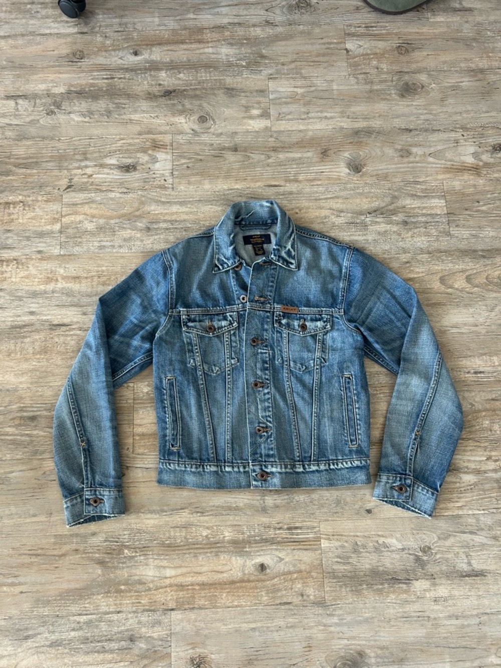 ARIAT Denim Team Trucker Jacket Embroidered Logo Western Yellowstone workwear